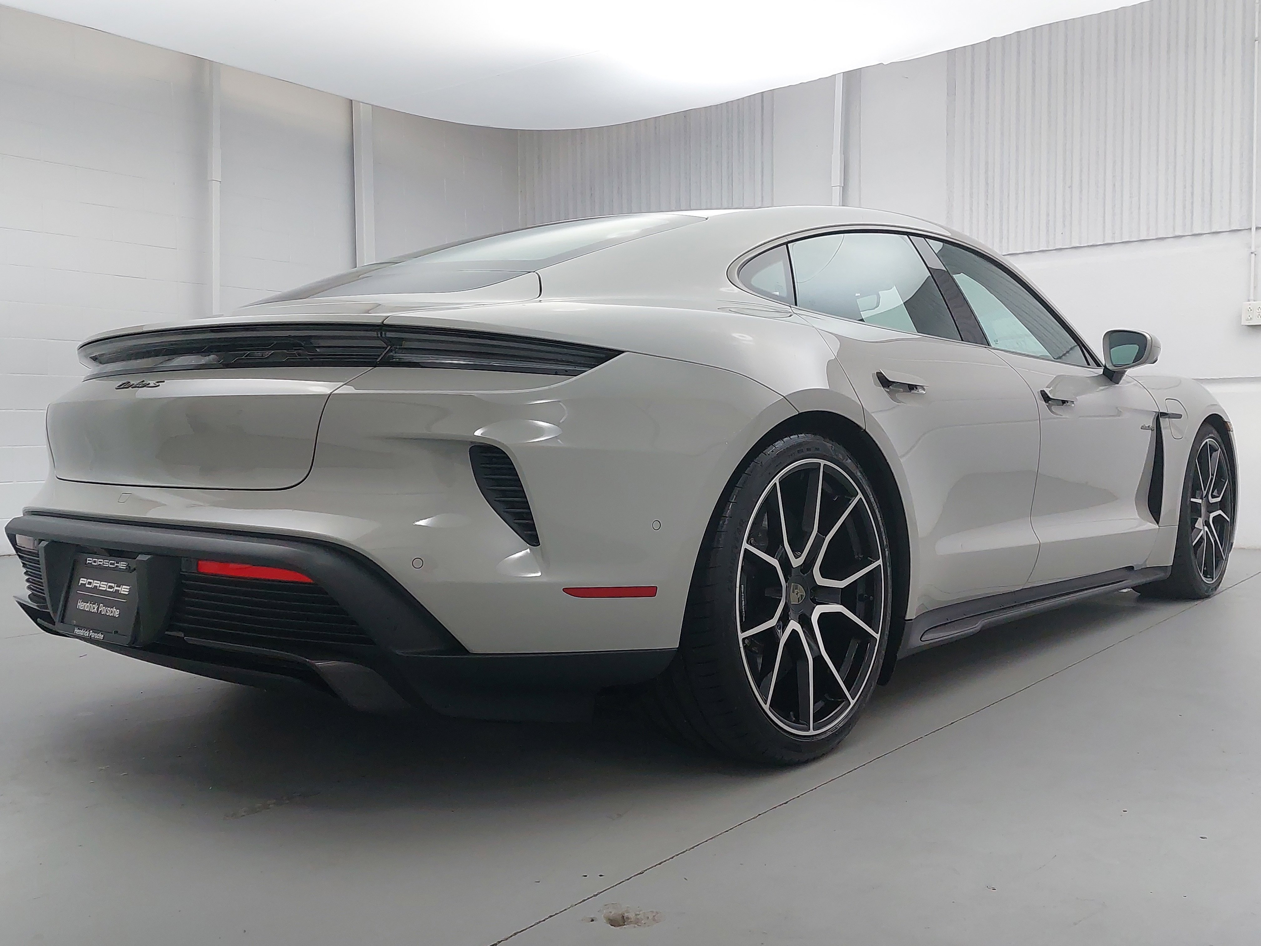 New 2025 Porsche Taycan Turbo S image 7