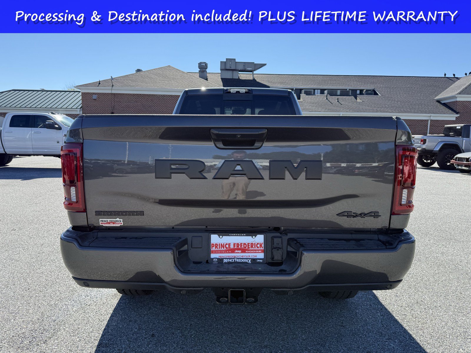 New 2026 RAM 3500 Big Horn AWD/4WD image 4