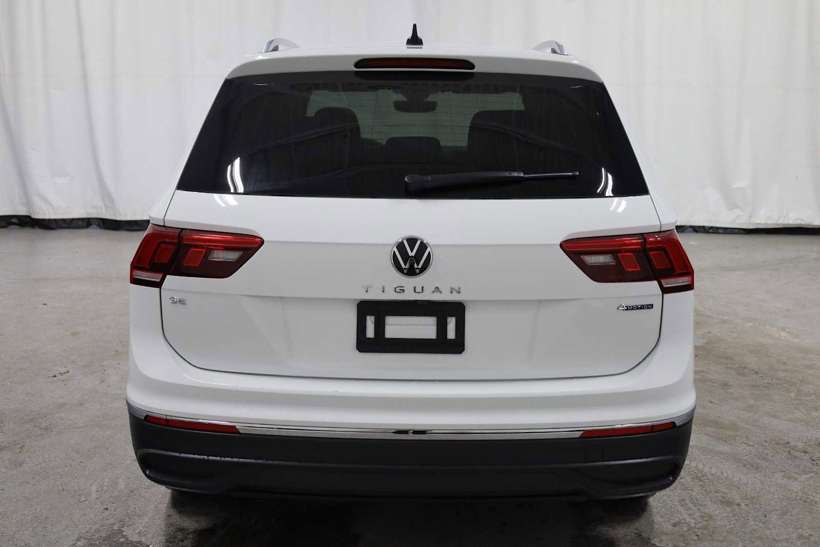 Used 2022 Volkswagen Tiguan SE image 7