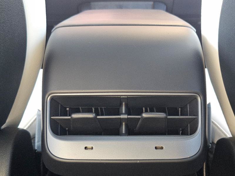 Used 2021 Tesla Model Y Long Range AWD/4WD image 63
