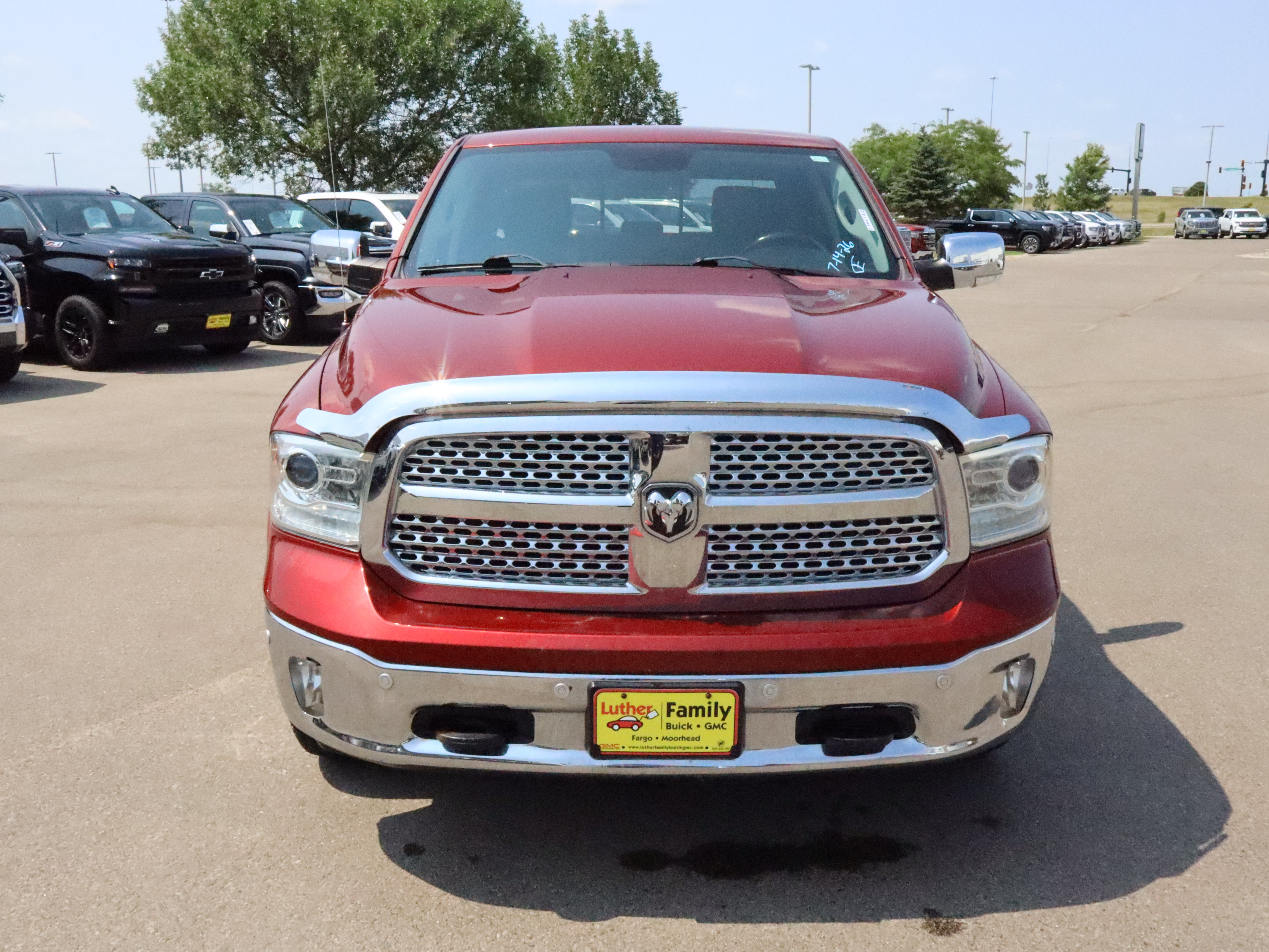 Used 2014 RAM 1500 Laramie w/ Convenience Group AWD/4WD image 2