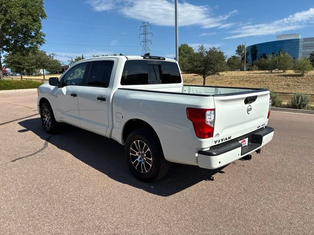 Certified 2024 Nissan Titan SV AWD/4WD image 7