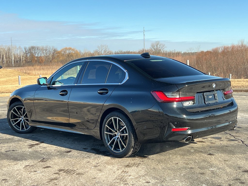 Used 2020 BMW 330i xDrive Sedan w/ Convenience Package image 2