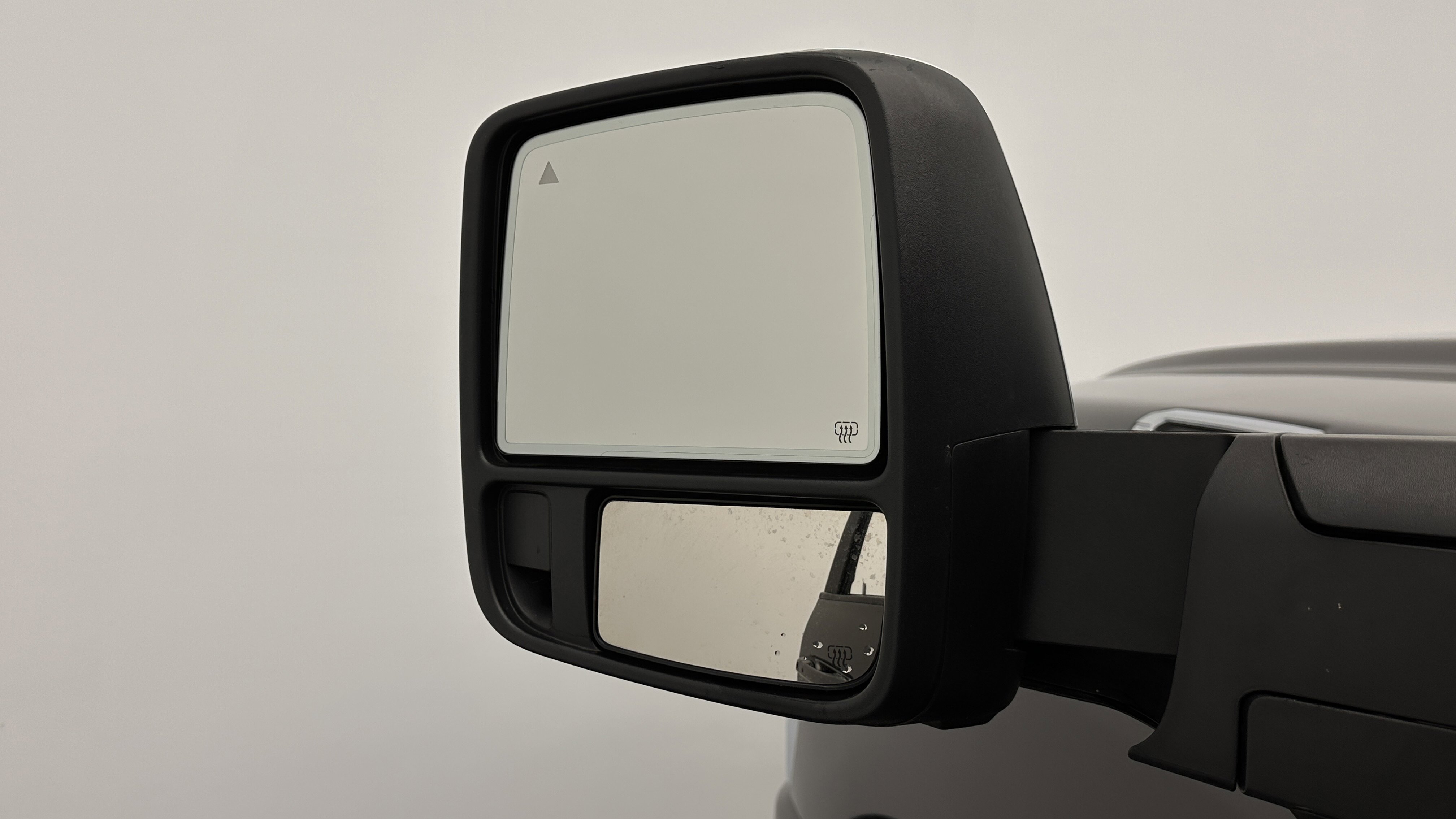 Used 2024 RAM 3500 Laramie w/ Towing Technology Group image 14