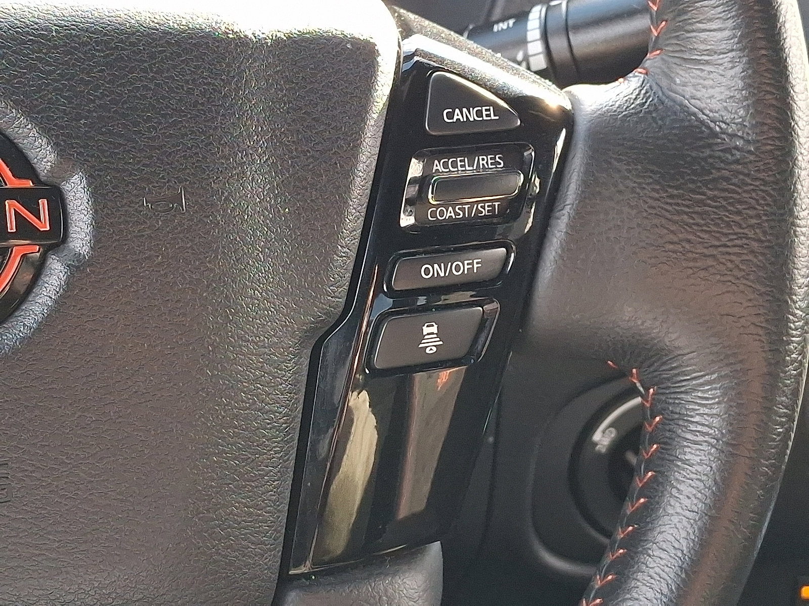 Used 2023 Nissan Frontier PRO-4X w/ Pro Convenience Package image 22