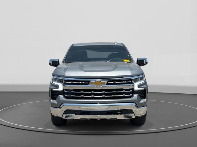 Used 2023 Chevrolet Silverado 1500 LTZ image 3