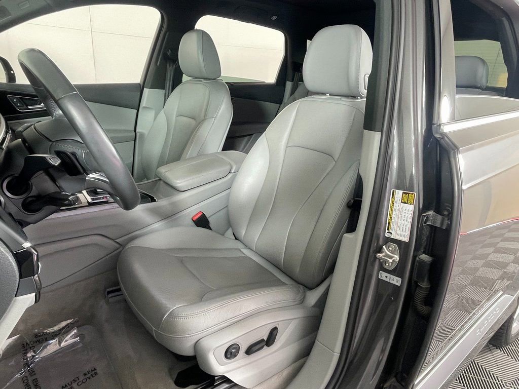 Used 2019 Audi Q7 3.0T Prestige w/ Prestige Package image 22