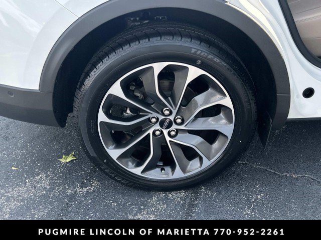 Used 2021 Lincoln Nautilus Reserve w/ Equipment Group 201A FWD image 21