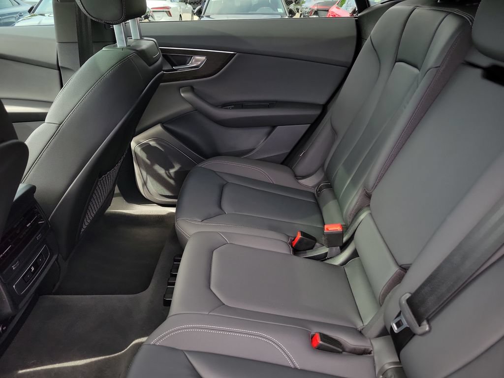 Certified 2022 Audi Q8 Premium w/ Convenience Package AWD/4WD image 26