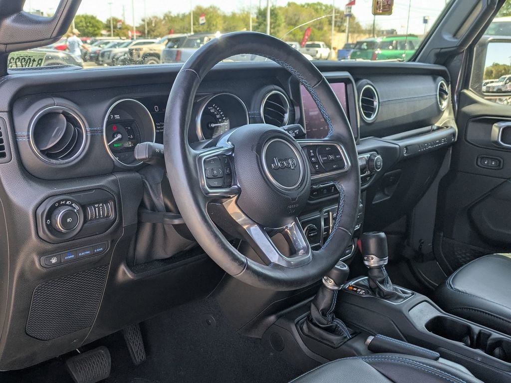 Used 2021 Jeep Wrangler Unlimited Rubicon 4xe w/ Steel Bumper Group image 25