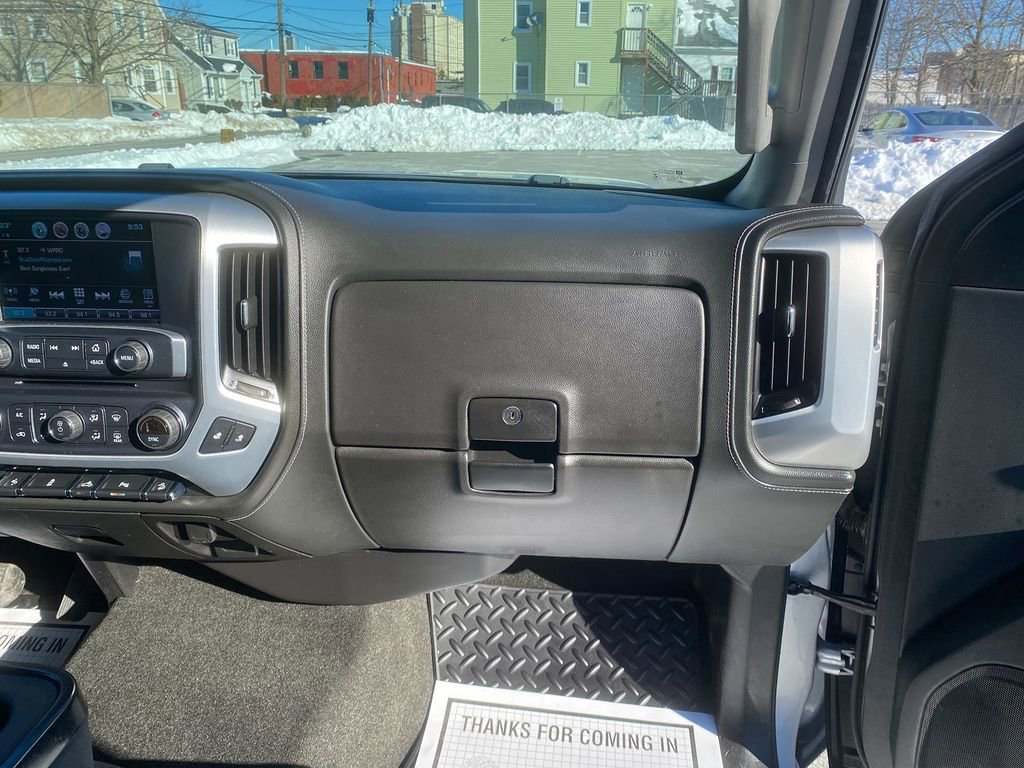 Used 2018 GMC Sierra 1500 SLE w/ SLE Value Package image 29