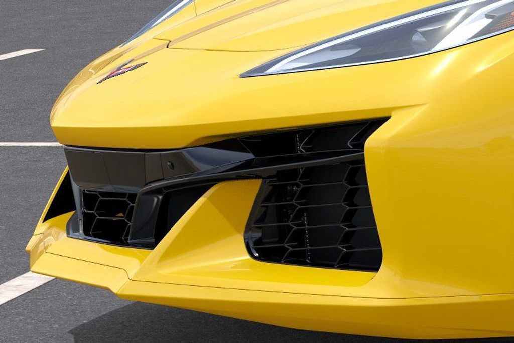New 2025 Chevrolet Corvette E-Ray w/ ZER Performance Package AWD/4WD image 16