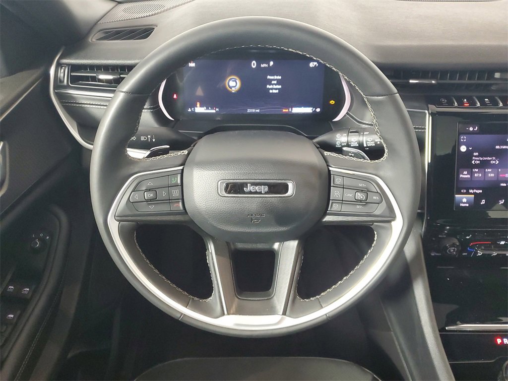 Used 2024 Jeep Grand Cherokee L Altitude image 14