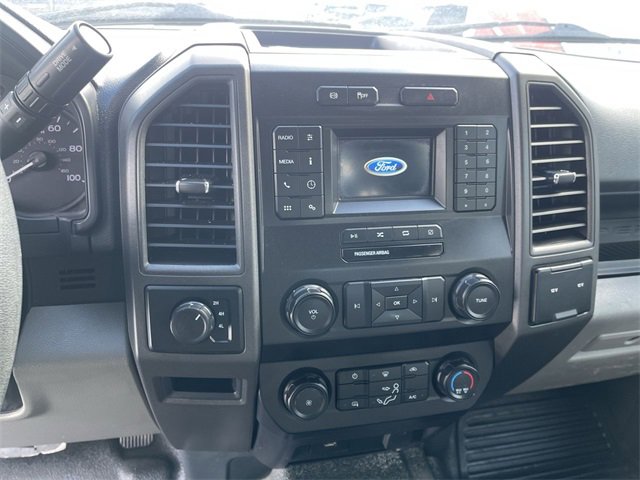 Used 2022 Ford F250 XL w/ Power Equipment Group image 7