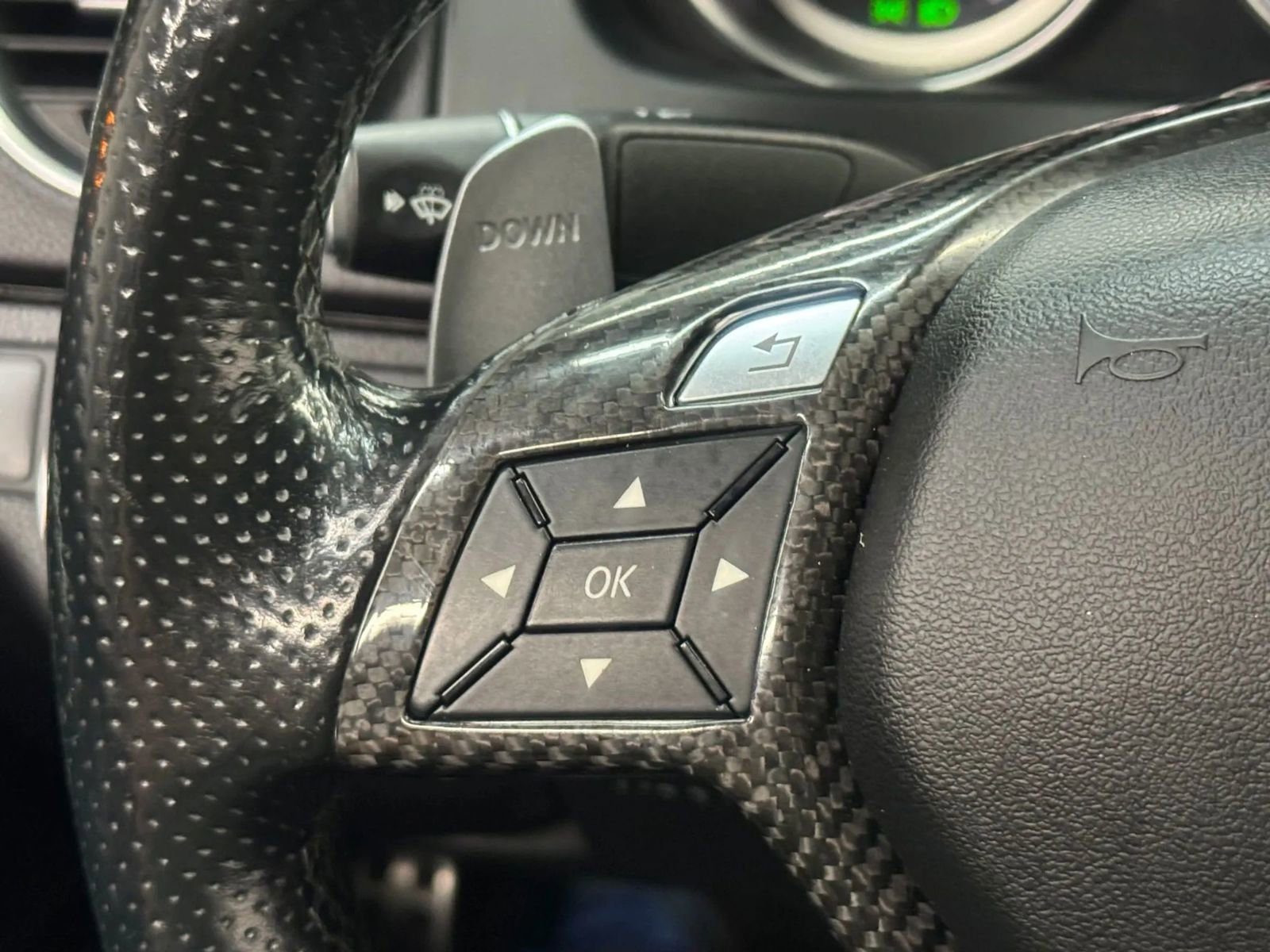 Used 2014 Mercedes-Benz C 63 AMG Sedan image 27