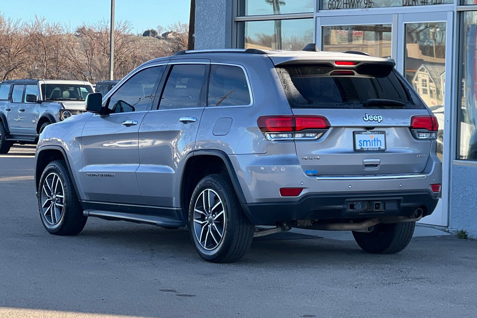 Used 2021 Jeep Grand Cherokee Limited w/ Luxury Group II image 6