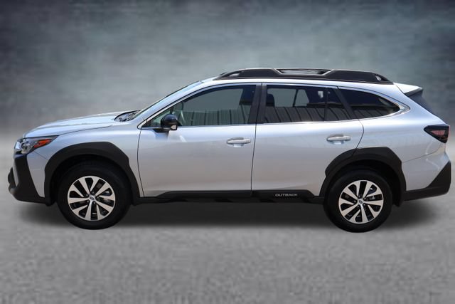 Certified 2025 Subaru Outback Premium AWD/4WD image 5