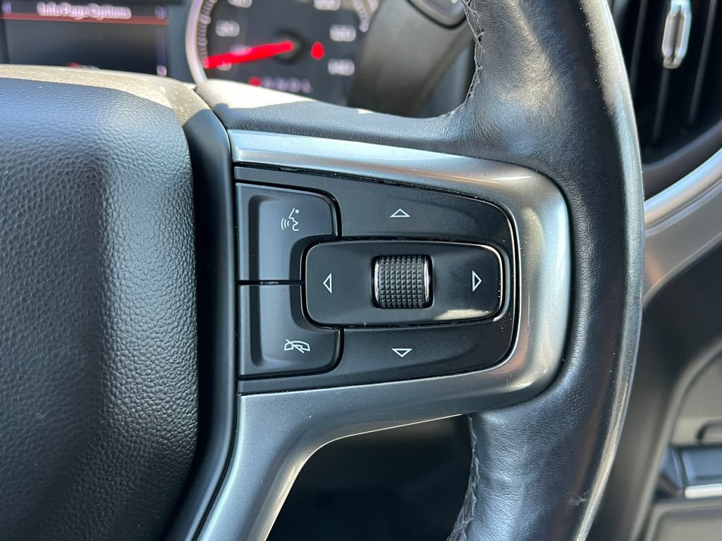 Used 2022 Chevrolet Silverado 1500 RST w/ LPO, Blackout Package AWD/4WD image 28