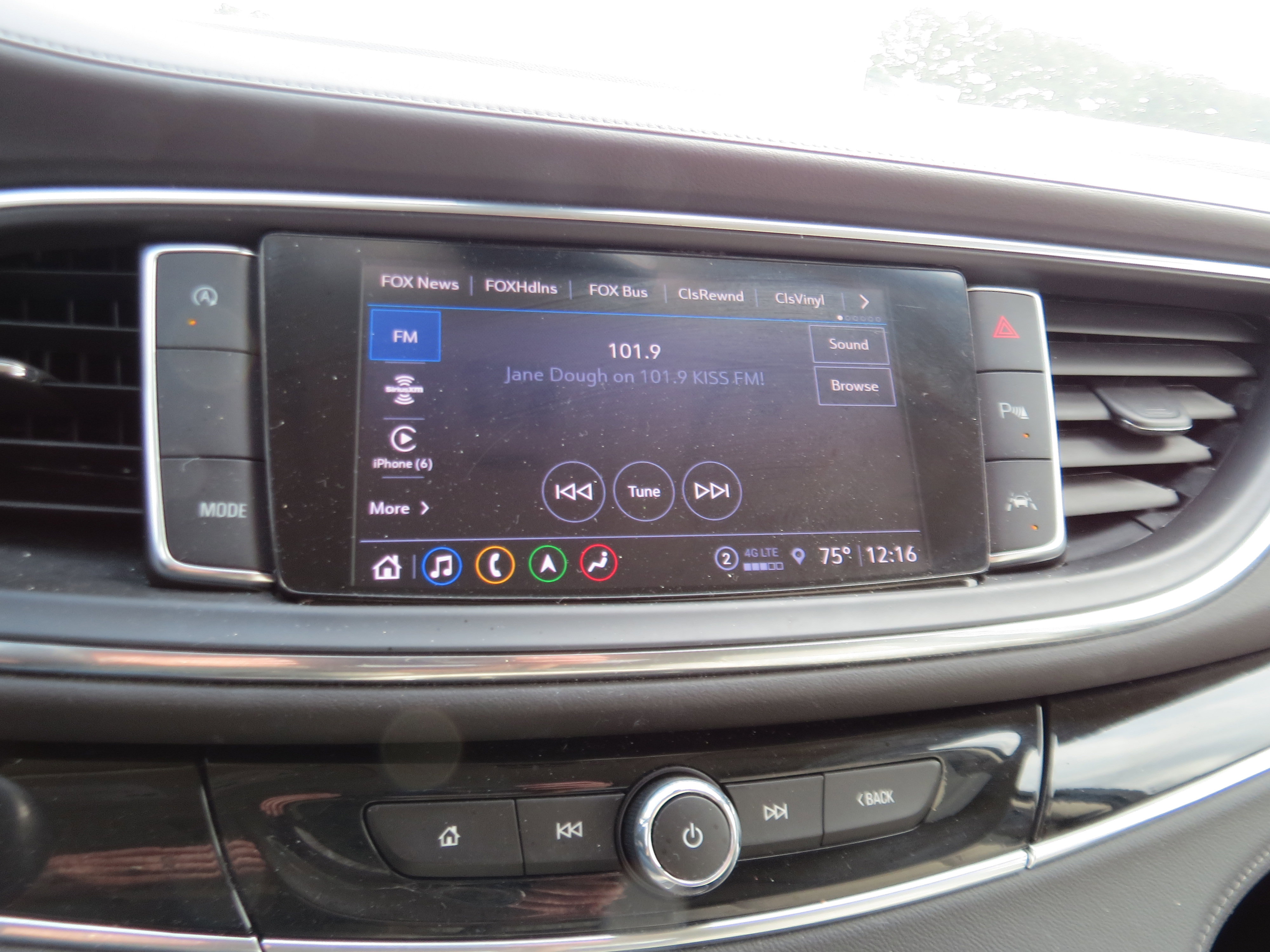 Used 2024 Buick Enclave Avenir w/ Trailering Package, 5000 lbs. image 25