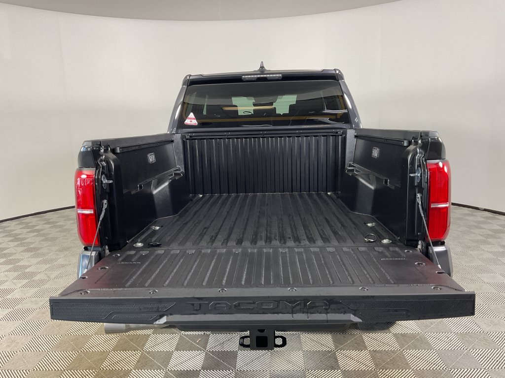 New 2026 Toyota Tacoma SR5 AWD/4WD image 18