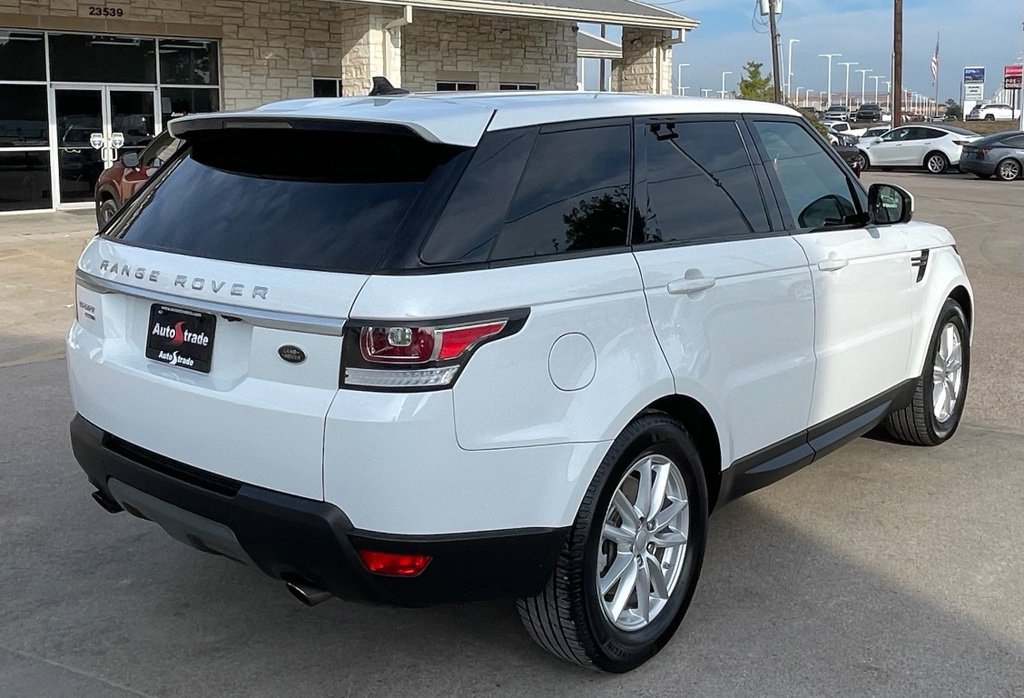 Used 2016 Land Rover Range Rover Sport SE AWD/4WD image 4