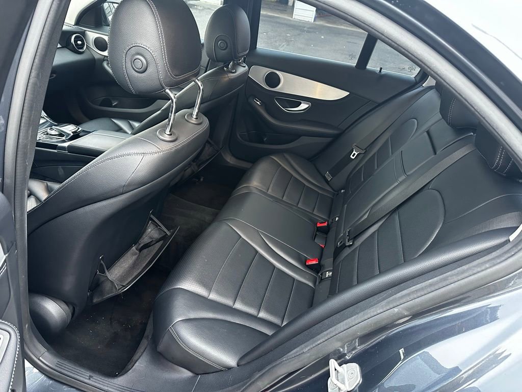 Used 2015 Mercedes-Benz C 300 4MATIC Sedan image 8