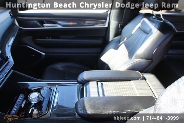 Used 2022 Jeep Wagoneer Series III image 38
