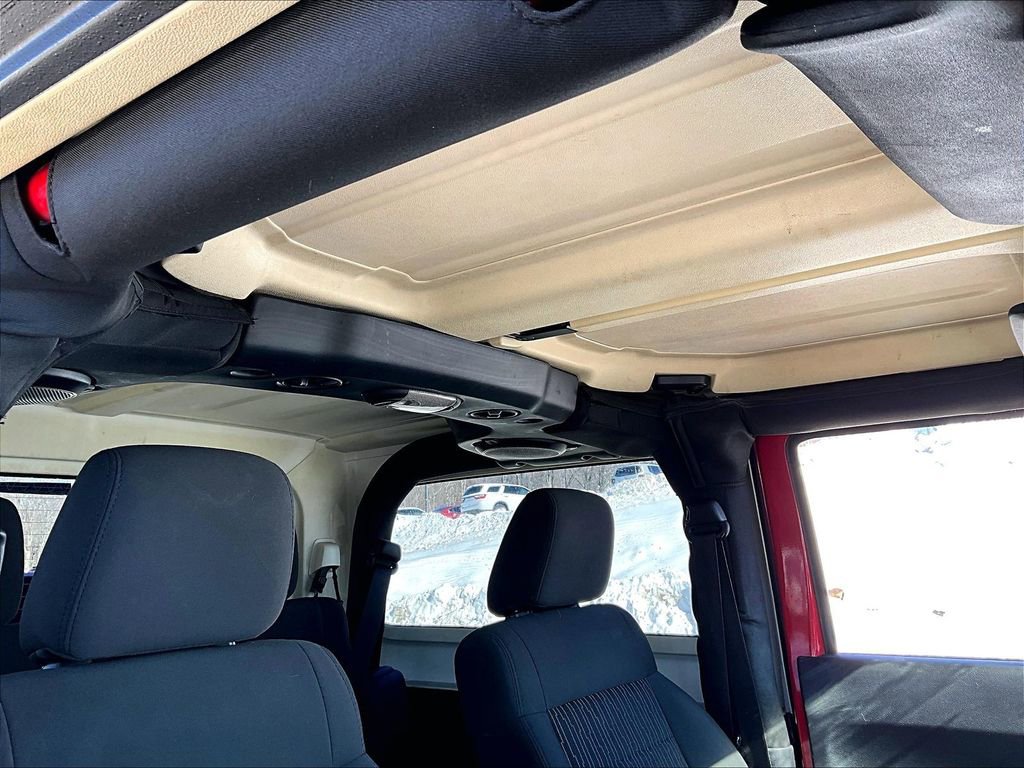 Used 2012 Jeep Wrangler Sport image 18