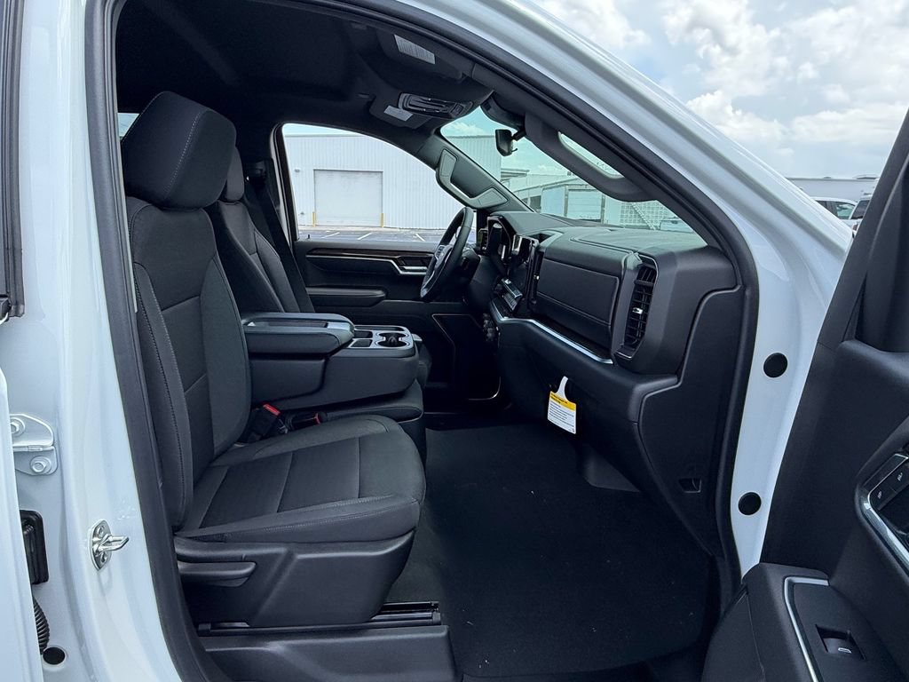 New 2026 Chevrolet Silverado 1500 LT AWD/4WD image 9
