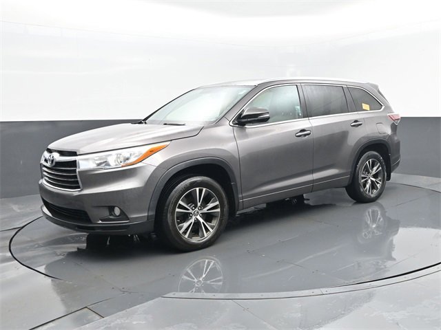 Used 2016 Toyota Highlander XLE