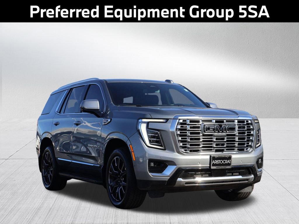 Used 2026 GMC Yukon Denali w/ LPO, Illumination Package image 4