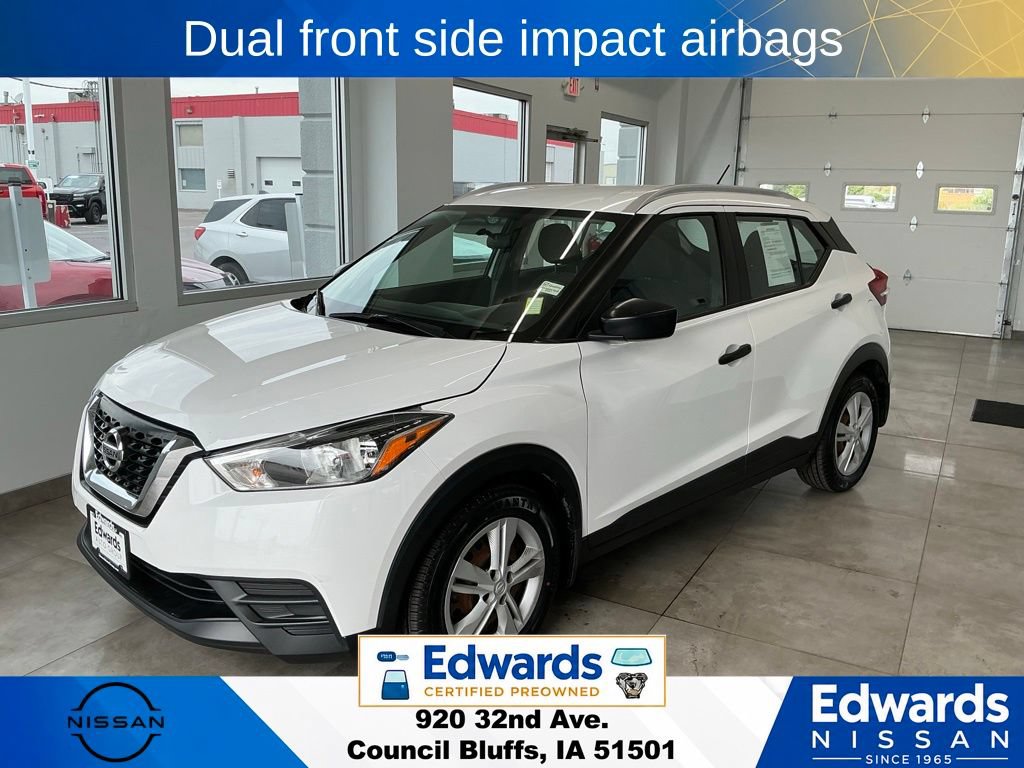 Used 2018 Nissan Kicks S FWD image 5