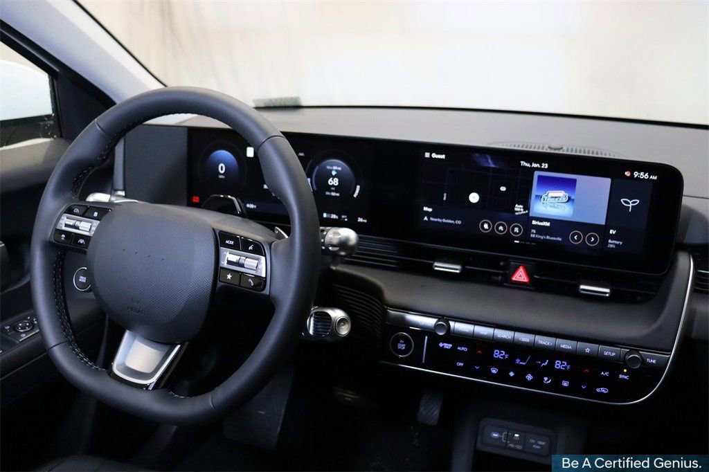 Used 2025 Hyundai Ioniq 5 SEL image 18