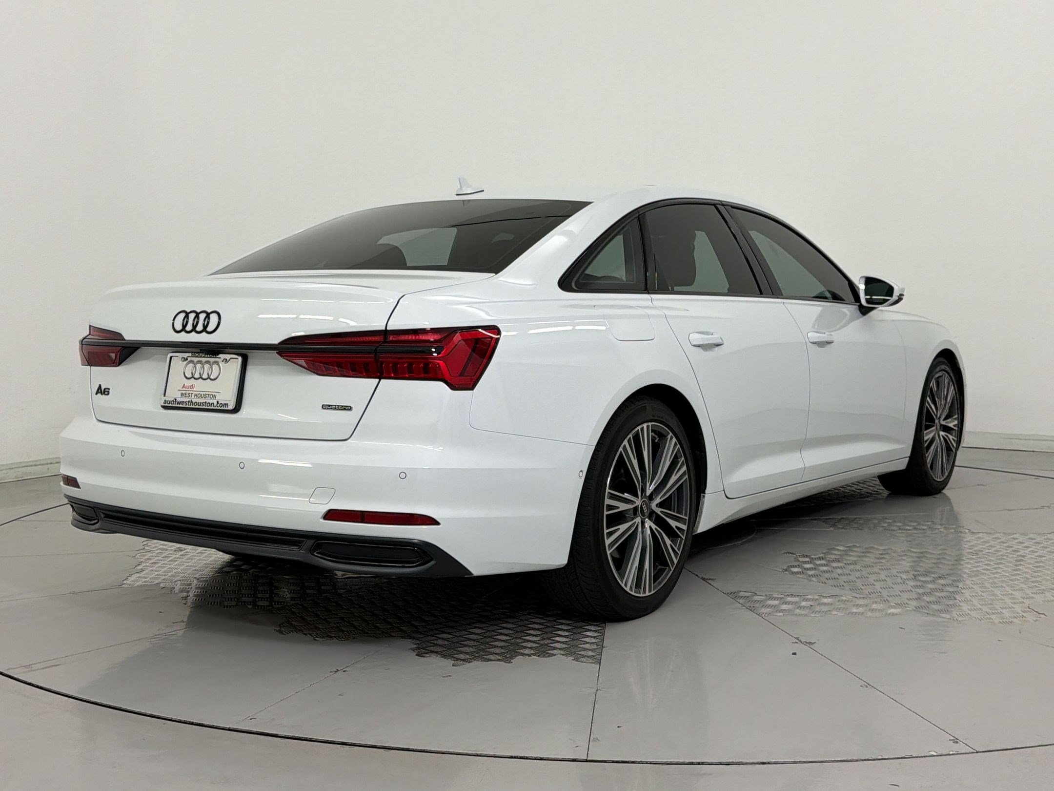 Used 2023 Audi A6 Premium Plus w/ Premium Plus Package AWD/4WD image 9
