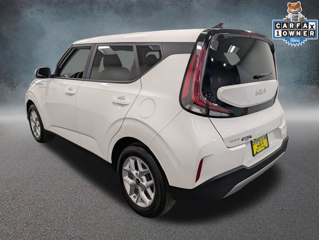 Certified 2025 Kia Soul LX w/ LX Technology Package image 6