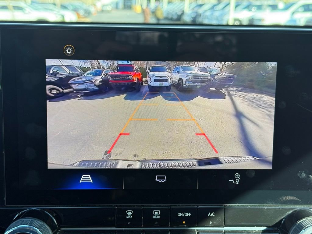 Used 2024 Chevrolet Colorado Trail Boss w/ Advanced Trailering Package image 28