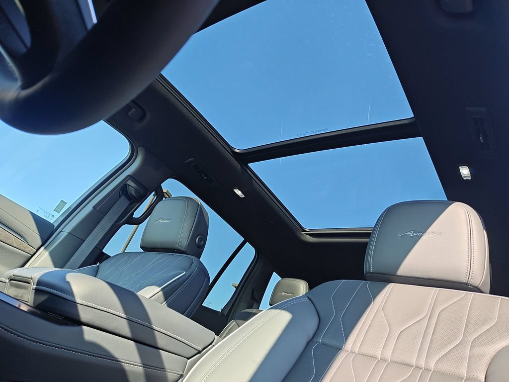 New 2026 Buick Enclave Avenir w/ Super Cruise Package FWD image 24