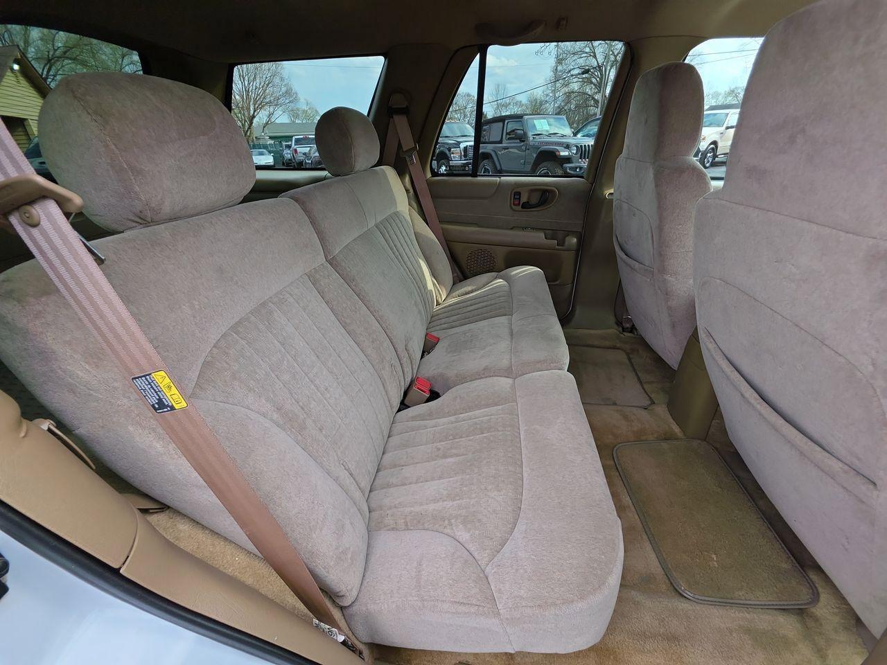 Used 2002 Chevrolet Blazer LS w/ Preferred Equipment Group image 7