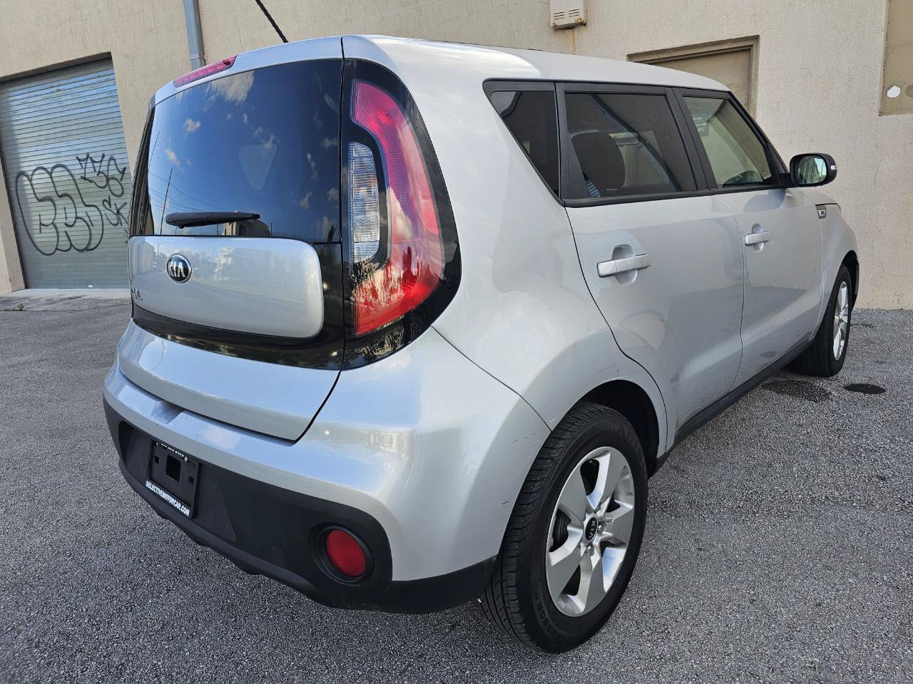 Used 2018 Kia Soul FWD image 10