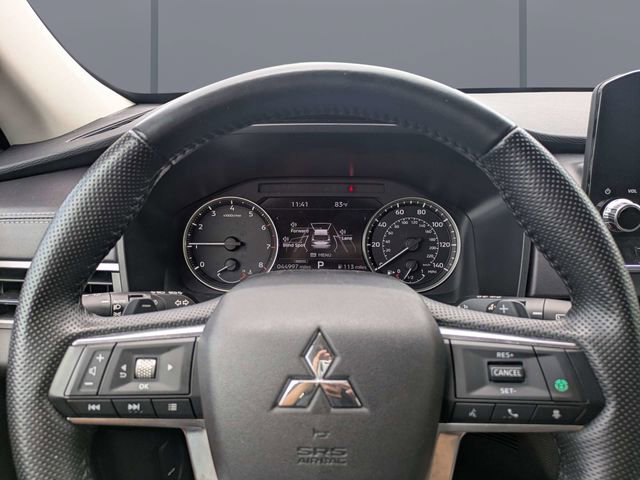Used 2024 Mitsubishi Outlander SE FWD image 30