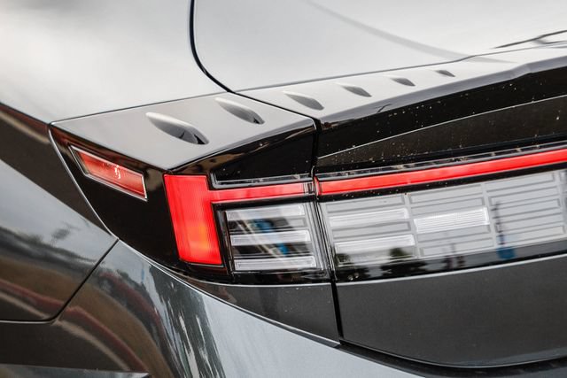 New 2026 Hyundai Sonata Limited FWD image 10