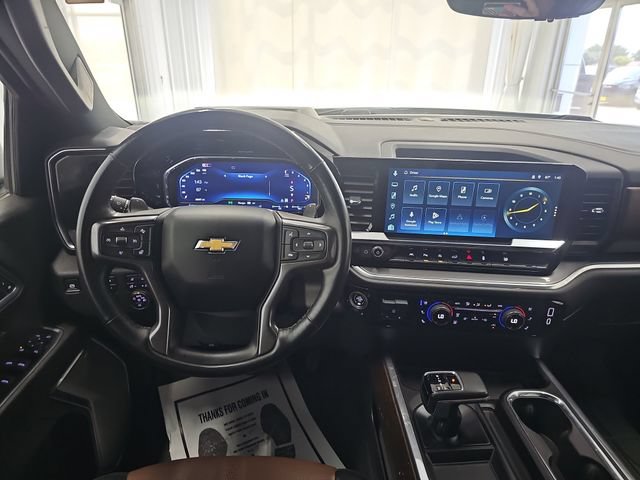 Used 2024 Chevrolet Silverado 1500 High Country w/ Technology Package AWD/4WD image 13