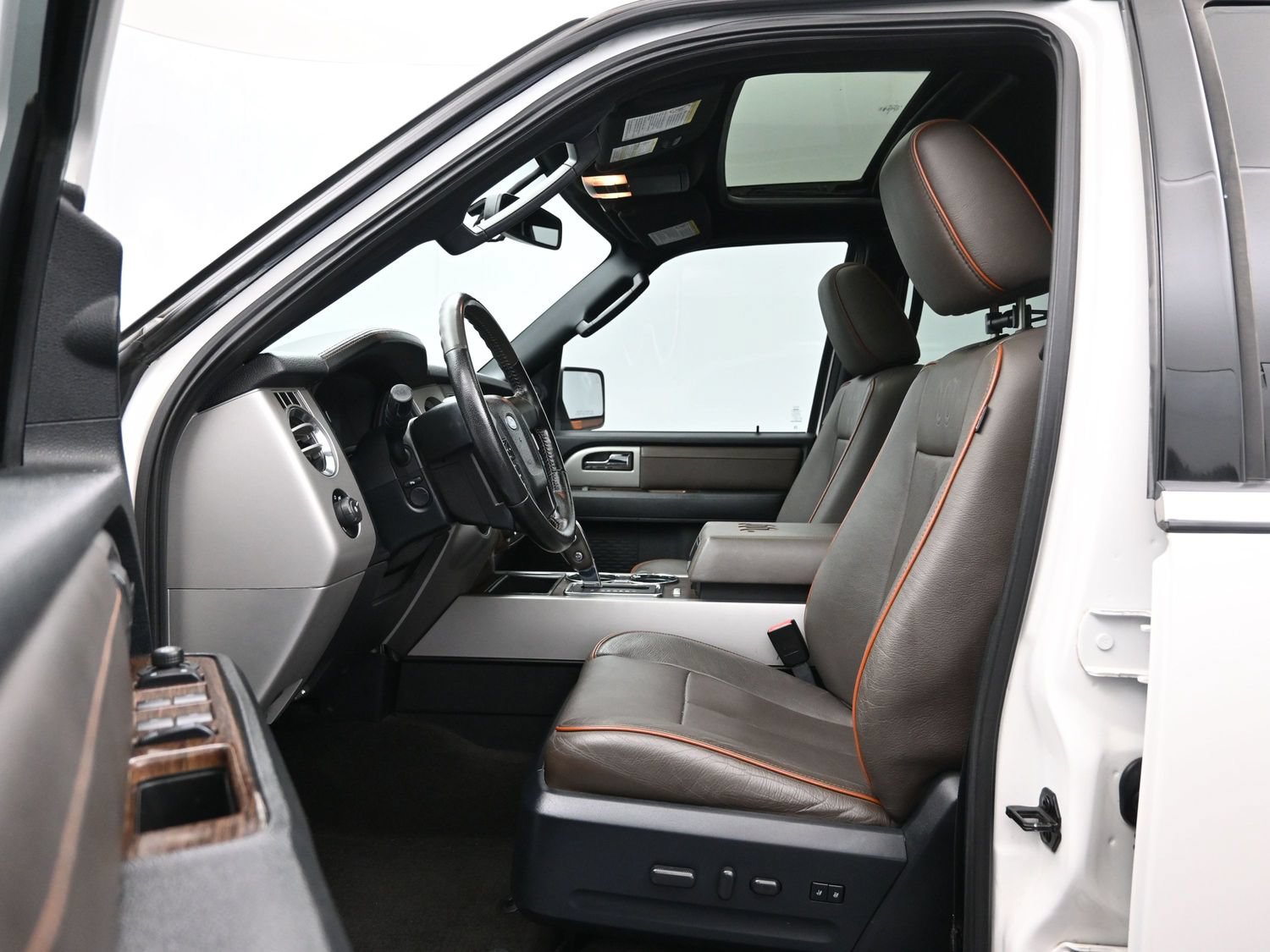 Used 2016 Ford Expedition King Ranch RWD image 9