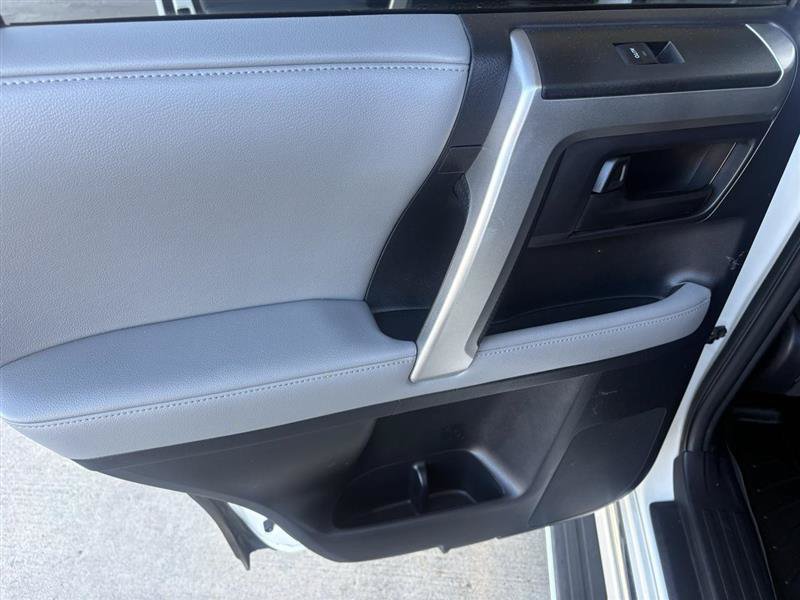 Used 2012 Toyota 4Runner SR5 RWD image 18