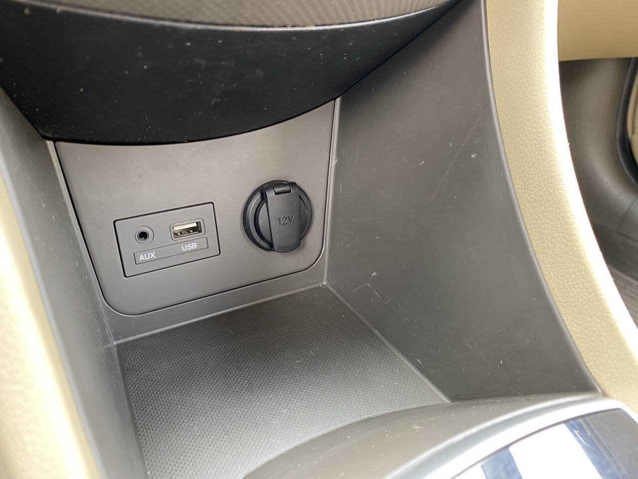 Used 2014 Hyundai Accent GLS w/ Option Group 2 FWD image 27