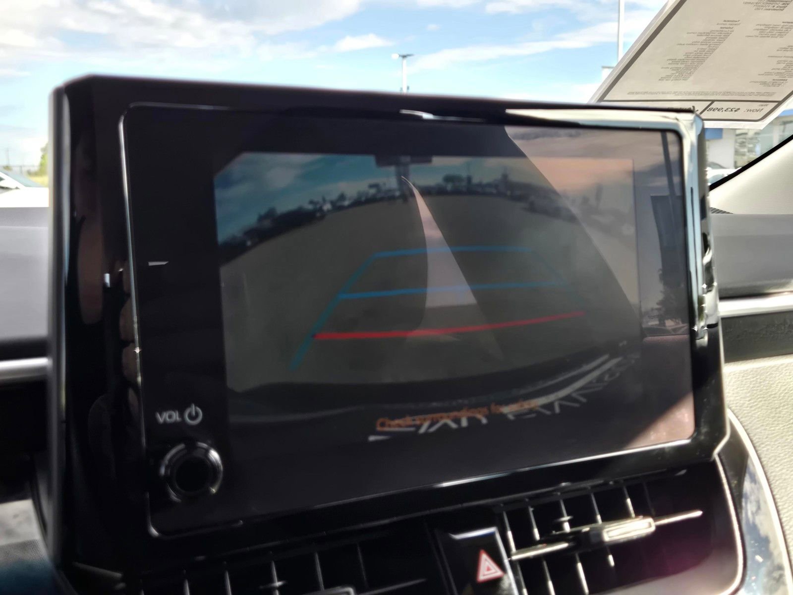 Used 2024 Toyota Corolla LE FWD image 19