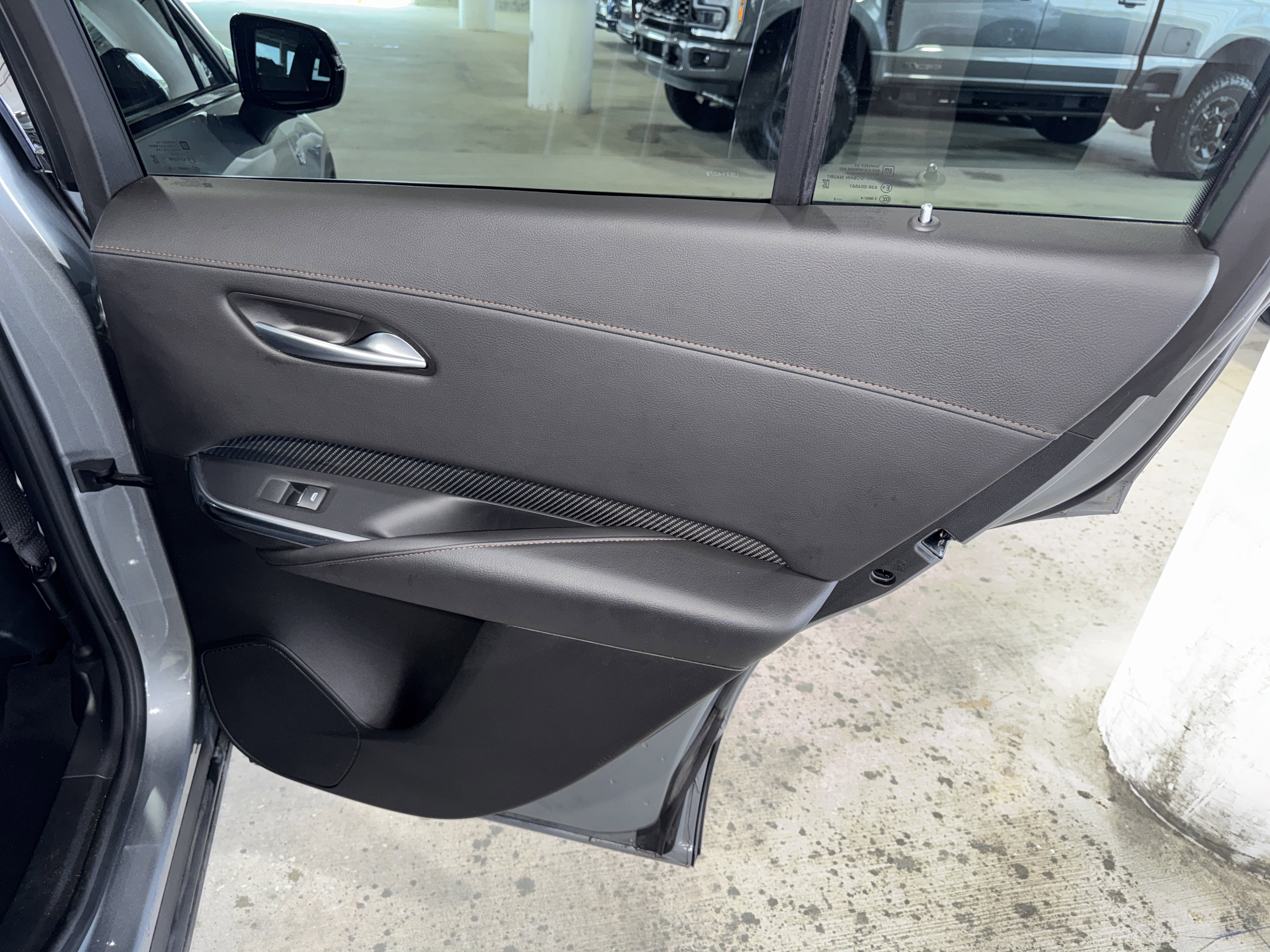 Used 2023 Cadillac XT4 Sport image 11