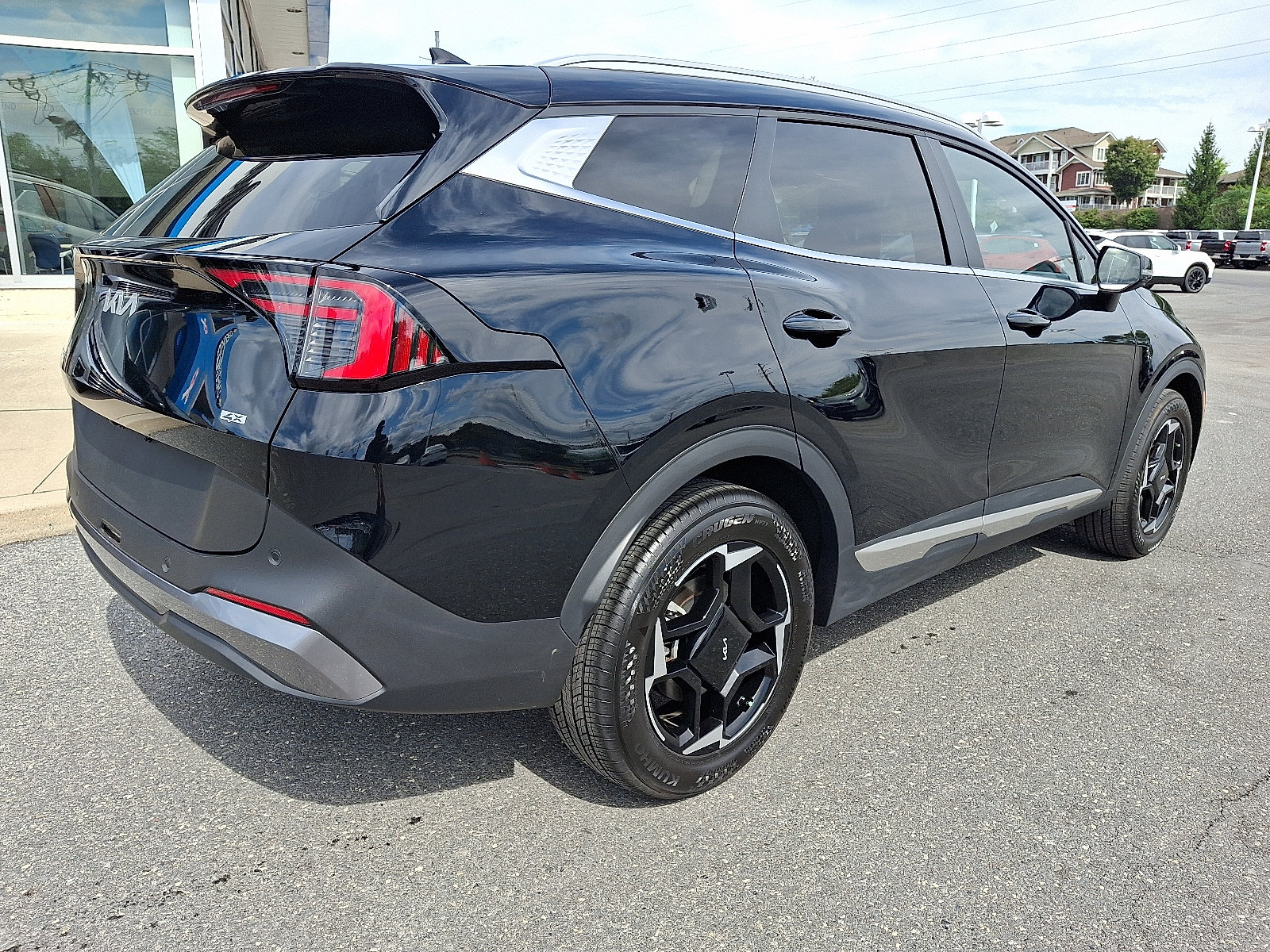 Used 2026 Kia Sportage EX AWD/4WD image 7