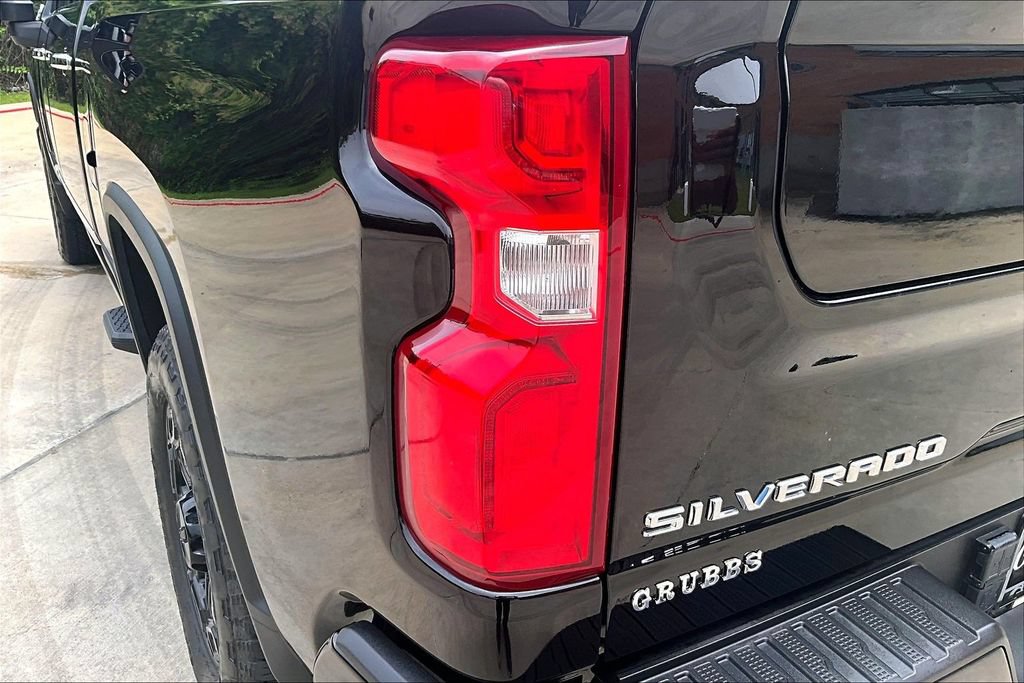 Used 2024 Chevrolet Silverado 2500 High Country w/ High Country Premium Package AWD/4WD image 41