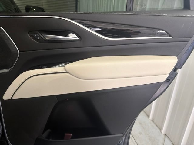Used 2021 Cadillac Escalade Sport w/ LPO, Illumination Package RWD image 20